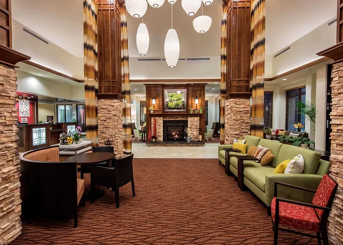 Uniontown Beach hotels