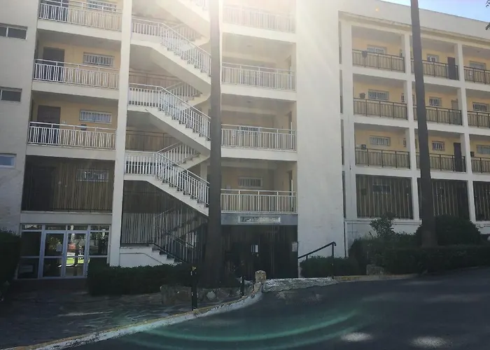 Vacation Apartment Rentals in Benalmadena